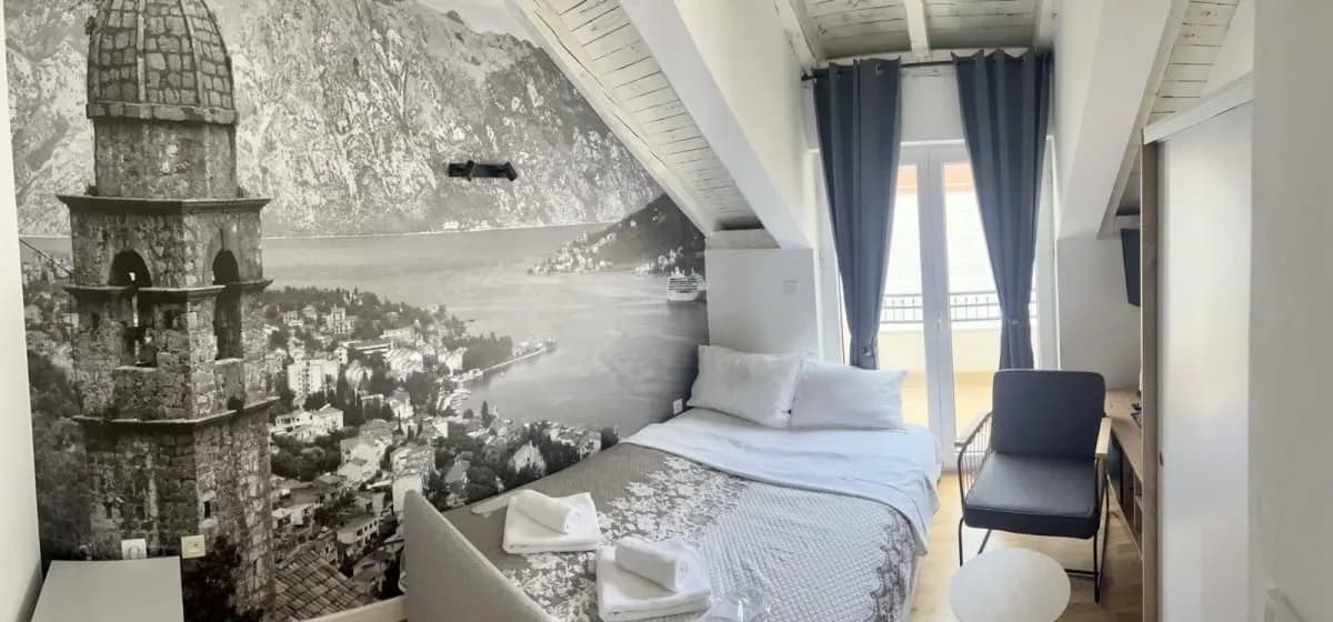 Prodaja, kuća, 600m², Dobrota, Kotor