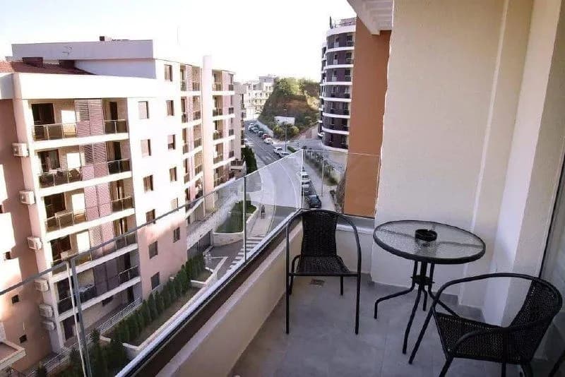 Prodaja, dvosoban stan, 59m², Bečići, Budva
