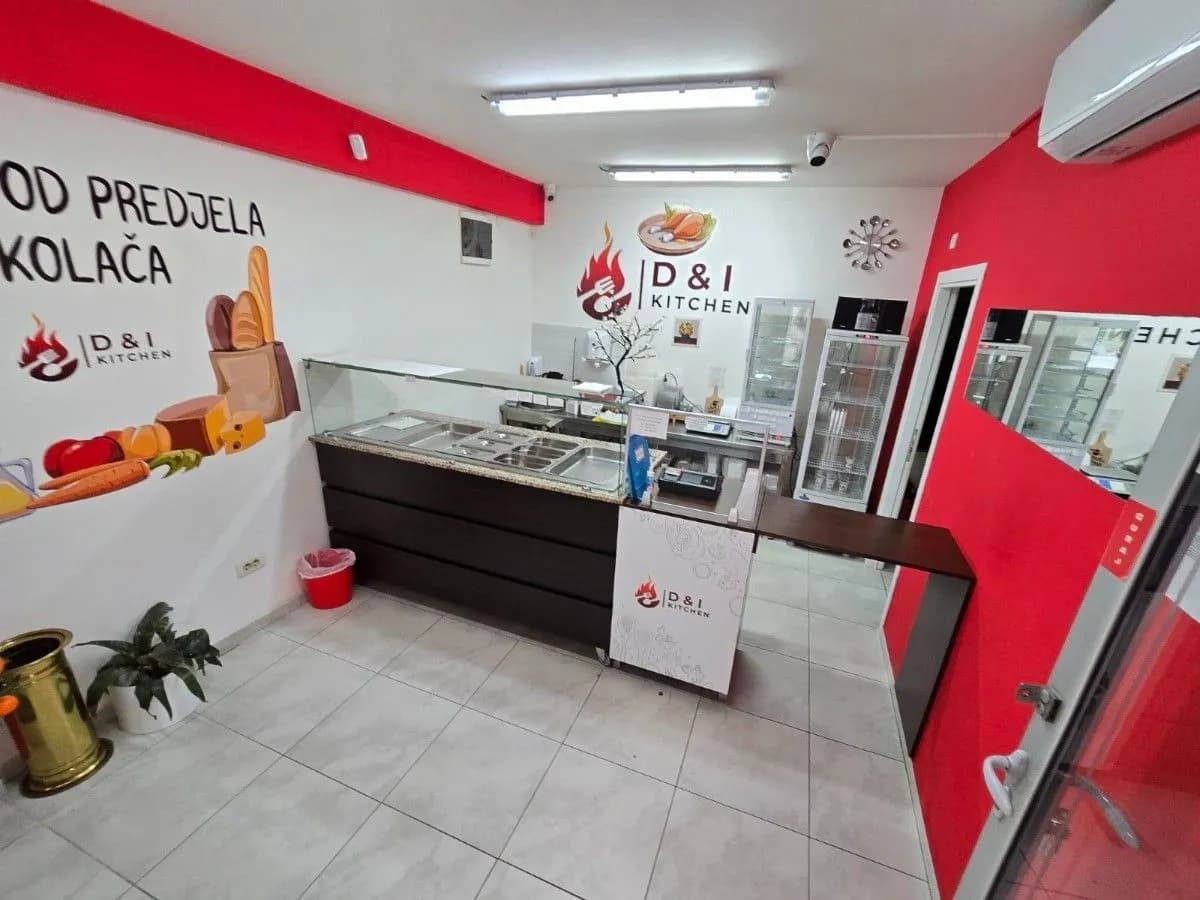 Prodaja, poslovni prostor, 43m², City Kvart, Podgorica