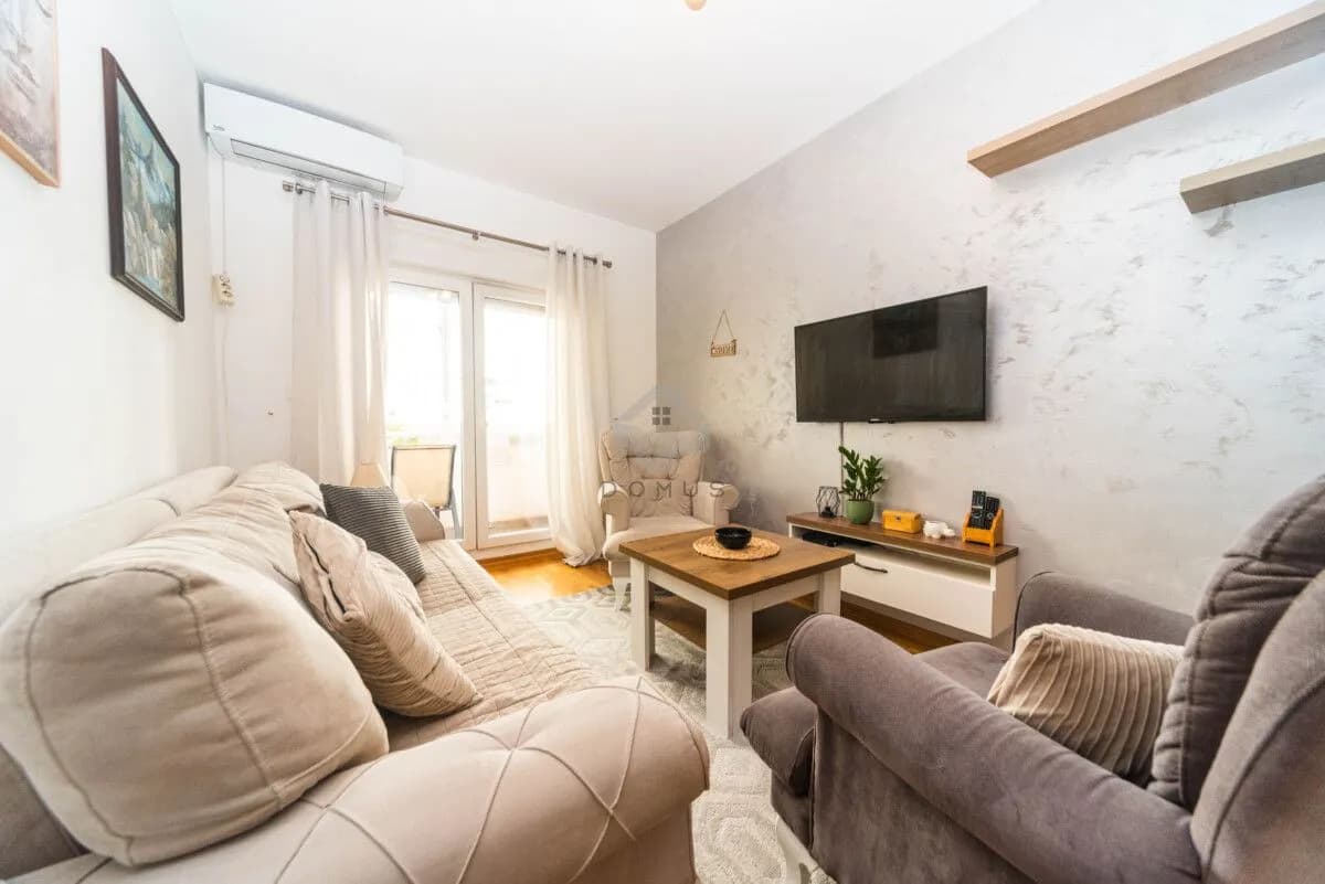 Izdavanje, jednosoban stan, 40m², Tuški Put, Podgorica