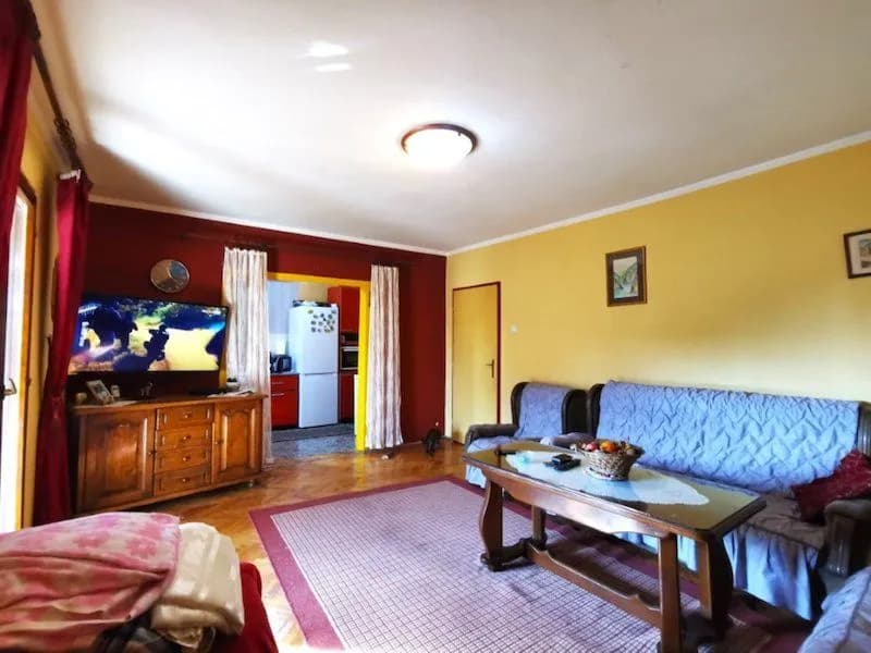 Prodaja, kuća, 98m², Tološi, Podgorica