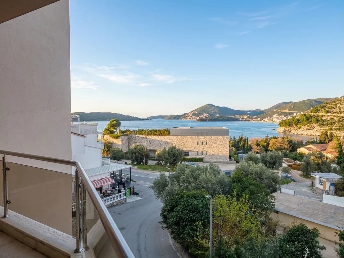 Prodaja, jednosoban stan, 57m², Kamenovo, Budva