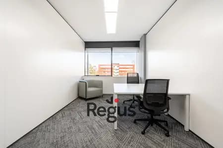 Office space for rent for 2 persons in Cairo, Park Street West