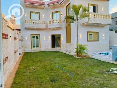 Registered villa in the Real Estate Registry in Kening Marwit
