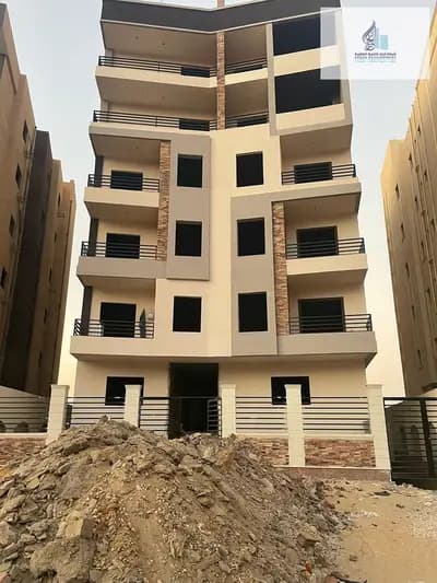 208m apartment, second floor, second number from Tahrir Road