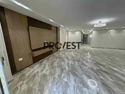 For sale, an apartment of 235 sqm in the most prestigious areas of Mohandessin