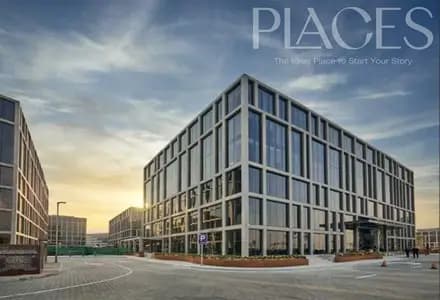 A rare opportunity in a strategic location at CFC: a fully equipped administrative office for rent, 423 square meters, at a special price.