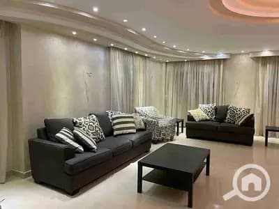 Hotel furnished apartment for rent, first occupancy in the Hadayek Al-Continental compound in Sheikh Zayed, second floor, 170 square meters, very luxurious furnishings.