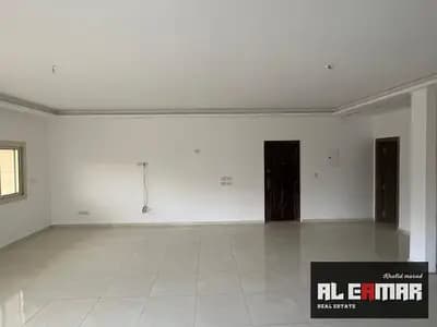 Apartment for rent, raised ground floor with garden, in the 8th district, Sheikh Zayed