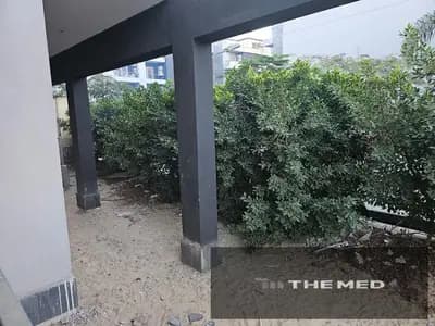 Ground floor apartment with private garden, 110 sq m, for sale in Sheikh Zayed, immediate delivery.