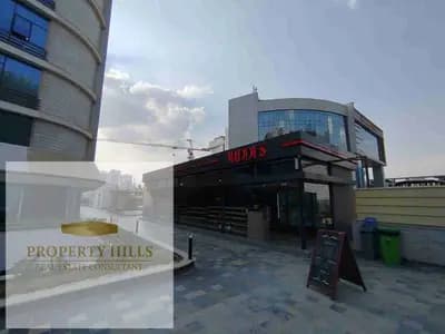Fully finished administrative office with air conditioning for sale, immediate occupancy, ground floor in Fifth Settlement