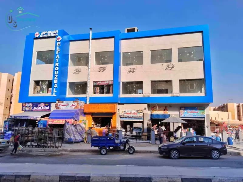 Opportunity for doctors | Medical clinic in Al-Fayrouz Mall, district 16, in the area of highest residential density in the tenth district.