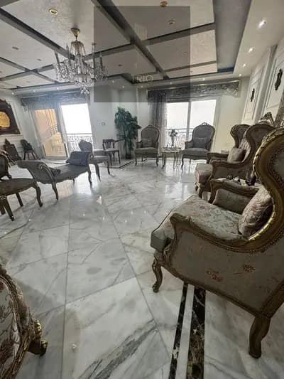 220 sqm Seafront Apartment for Sale – Cleopatra