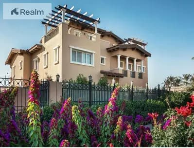 own your ready to move town house in heart of new cairo with 10% DP