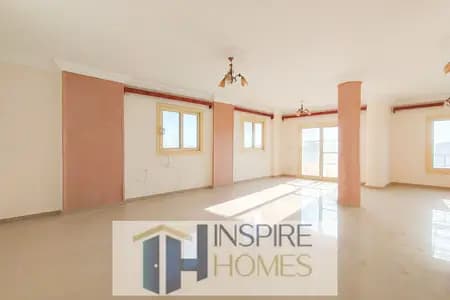 Apartment for rent in the Golden Square – Fully open views