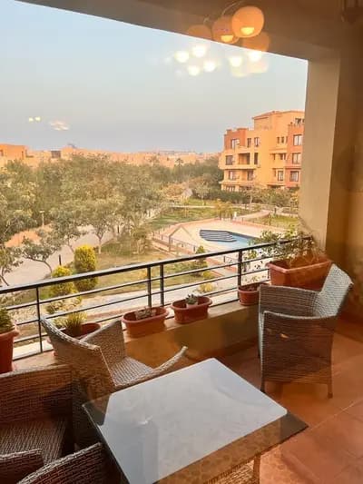 Apartment for rent in Beverly Hills compound Casa