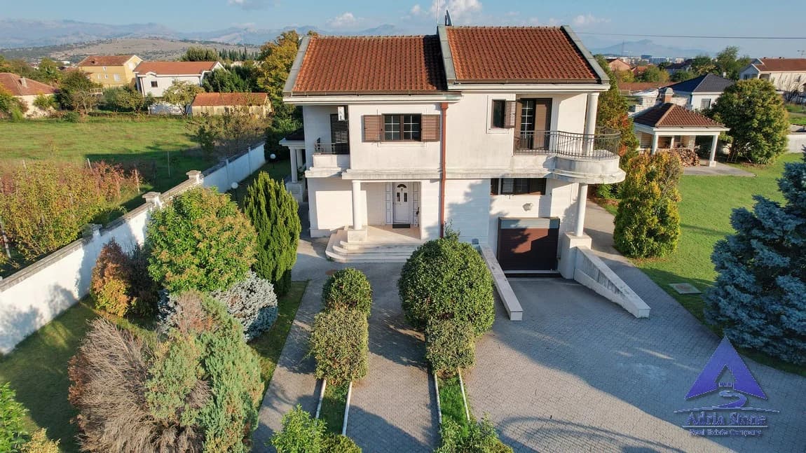 Villa 4 bedrooms