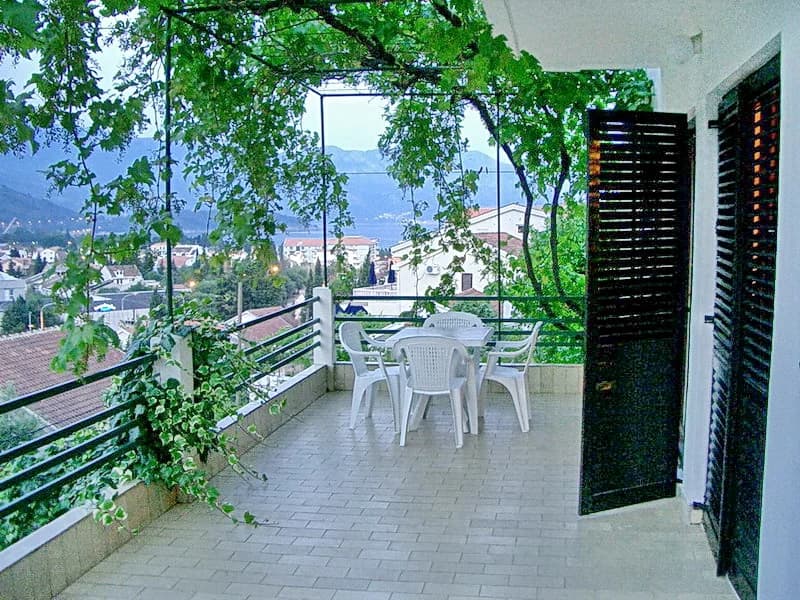 Hotel 215 m²
