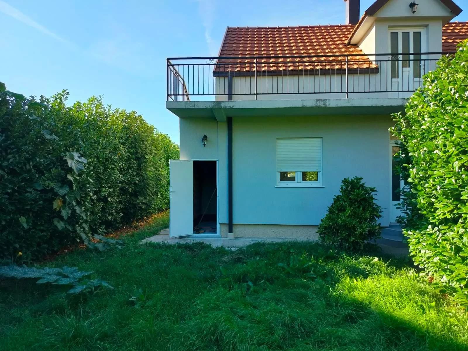 2 bedroom house