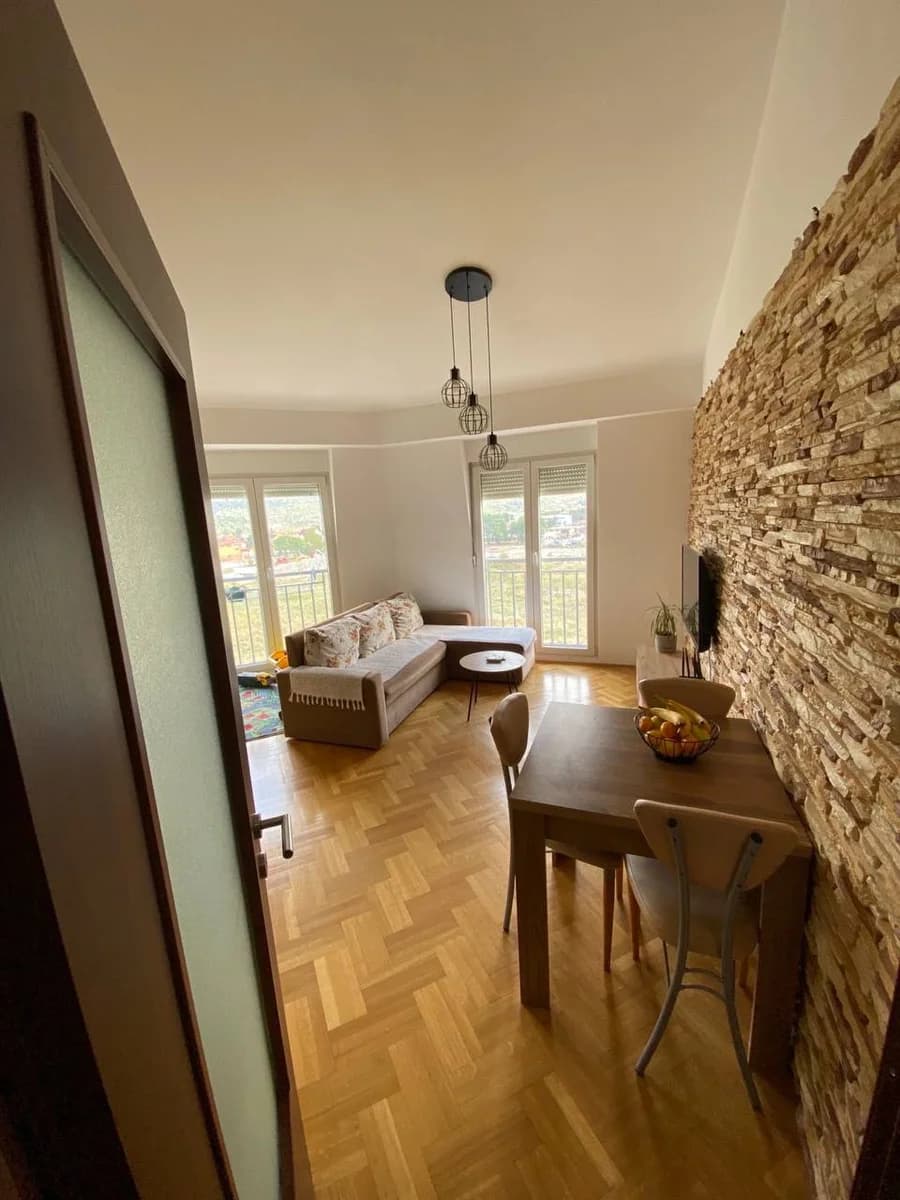 1 bedroom apartment