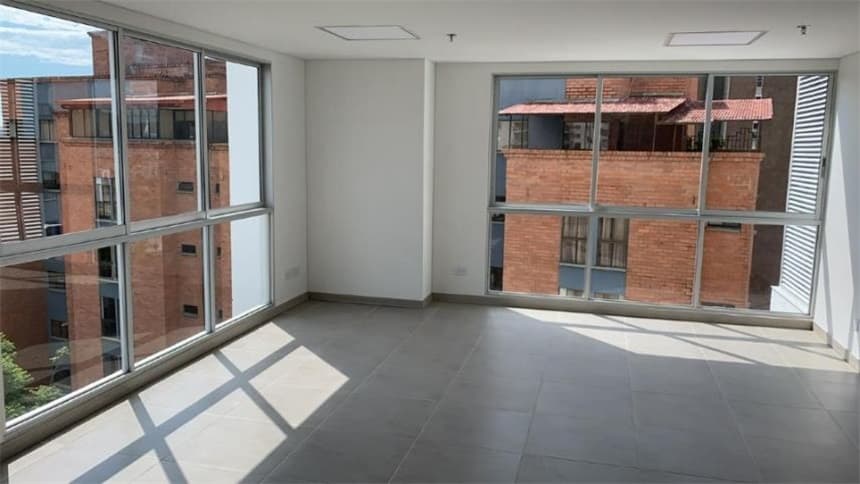 Oficina en Arriendo