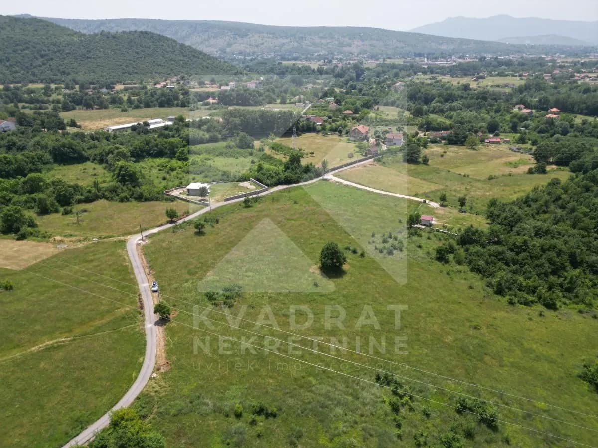 Prodaja, plac, 2500m², Pričelje, Podgorica
