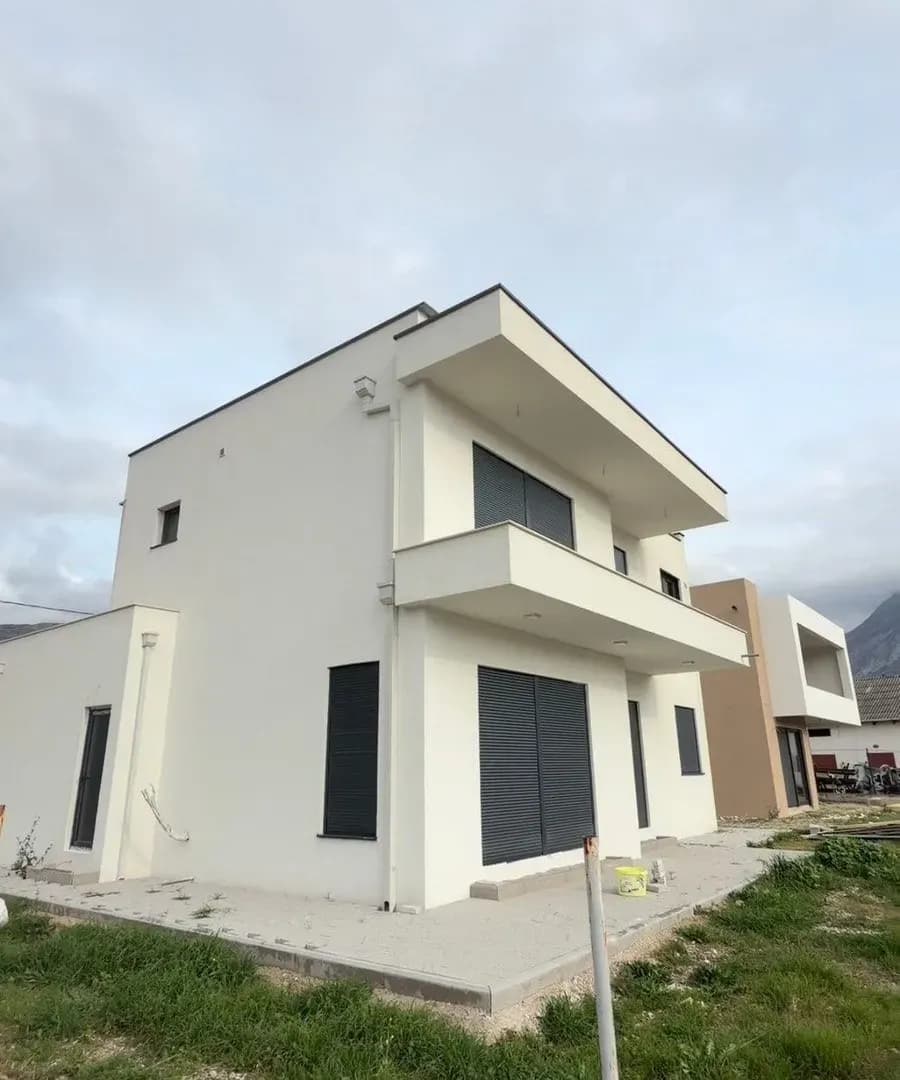 Prodaja, kuća, 225m², Bar, Crna Gora