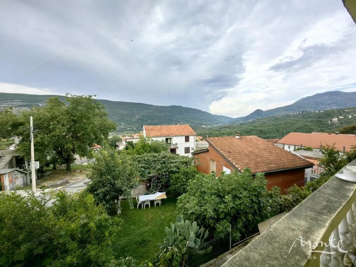 Prodaja, kuća, 180m², Trebešin, Herceg Novi