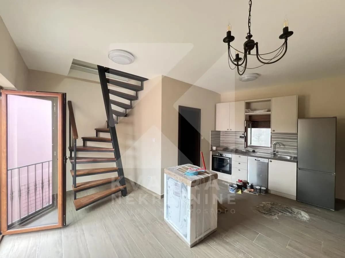 Izdavanje, garsonjera, 40m², Stara Varoš, Podgorica