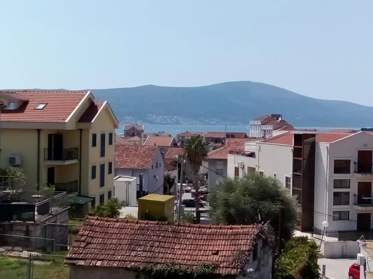 Prodaja, kuća, 90m², Tivat, Crna Gora