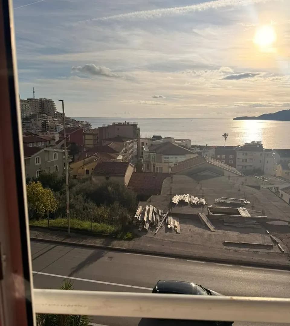 Prodaja, garsonjera, 27m², Bečići, Budva
