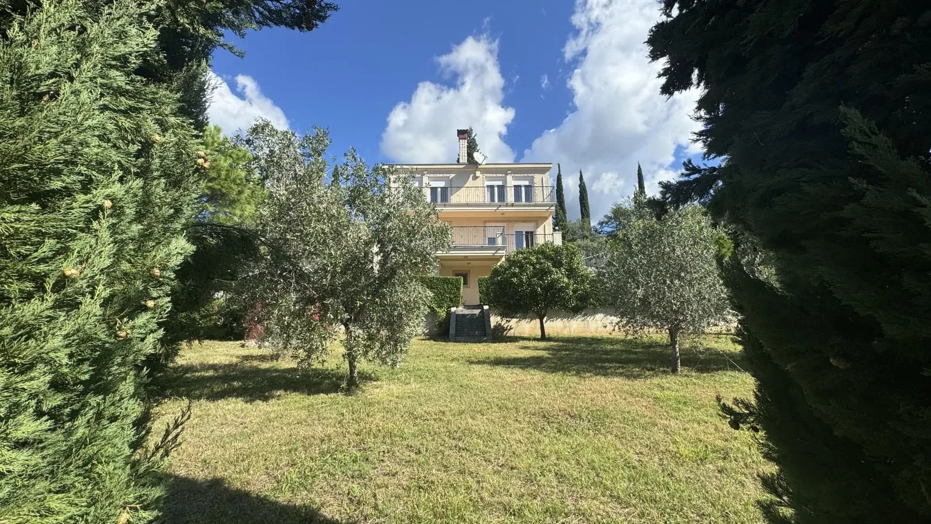 Prodaja, kuća, 307m², Mojdež, Herceg Novi