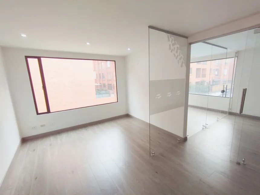 Oficina en Arriendo