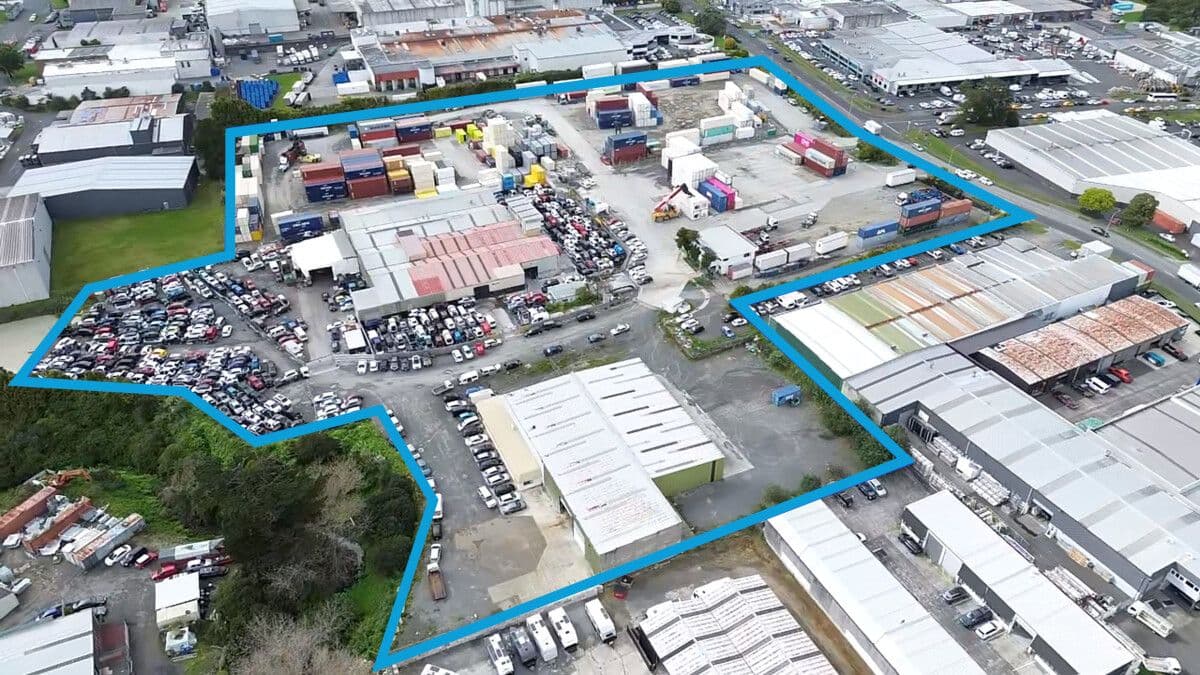 Substantial East Tamaki Yard with Option