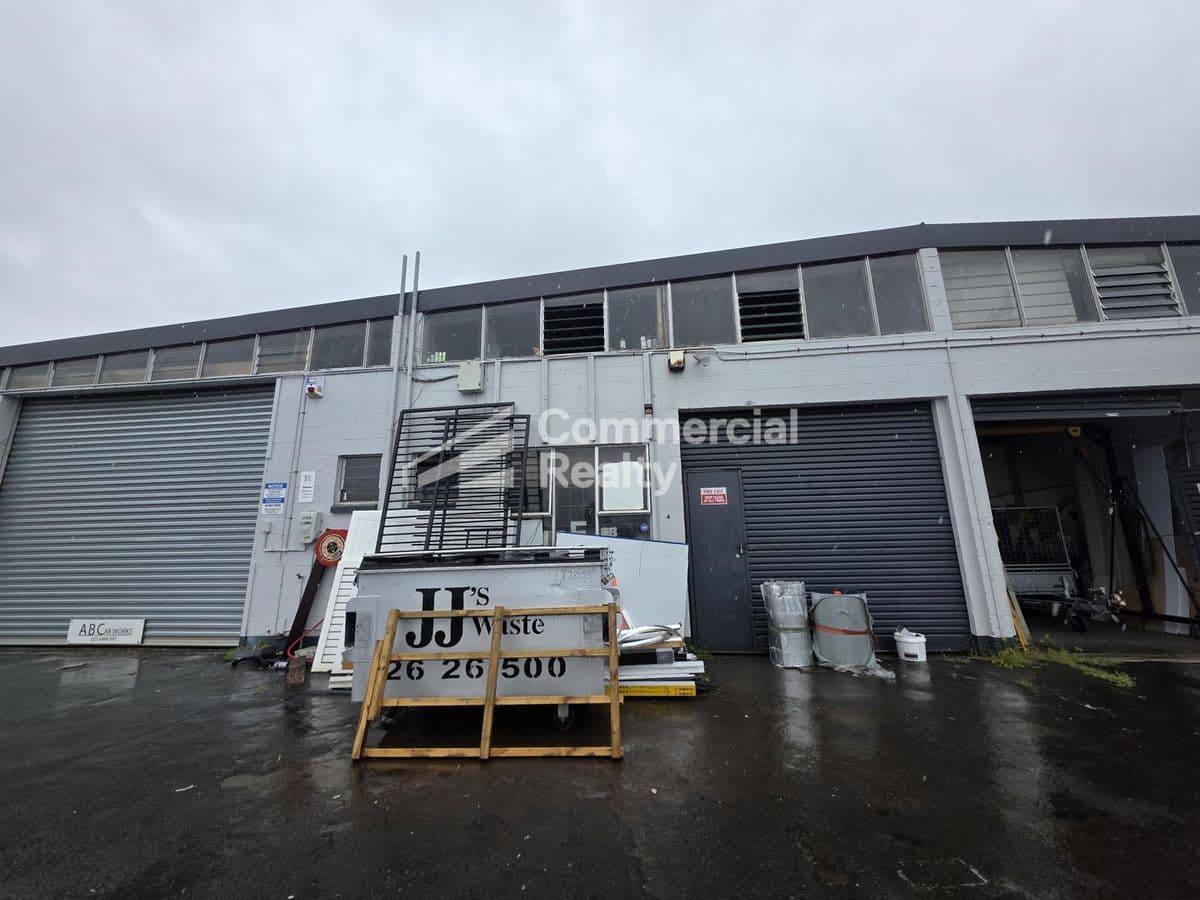 130M² Pakuranga Warehouse