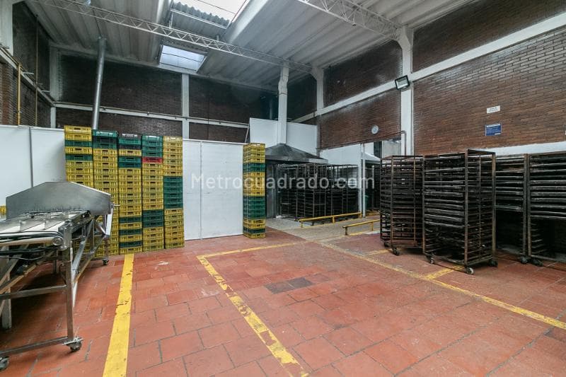 Bodega en Venta, Comuneros, Bogotá D.C.