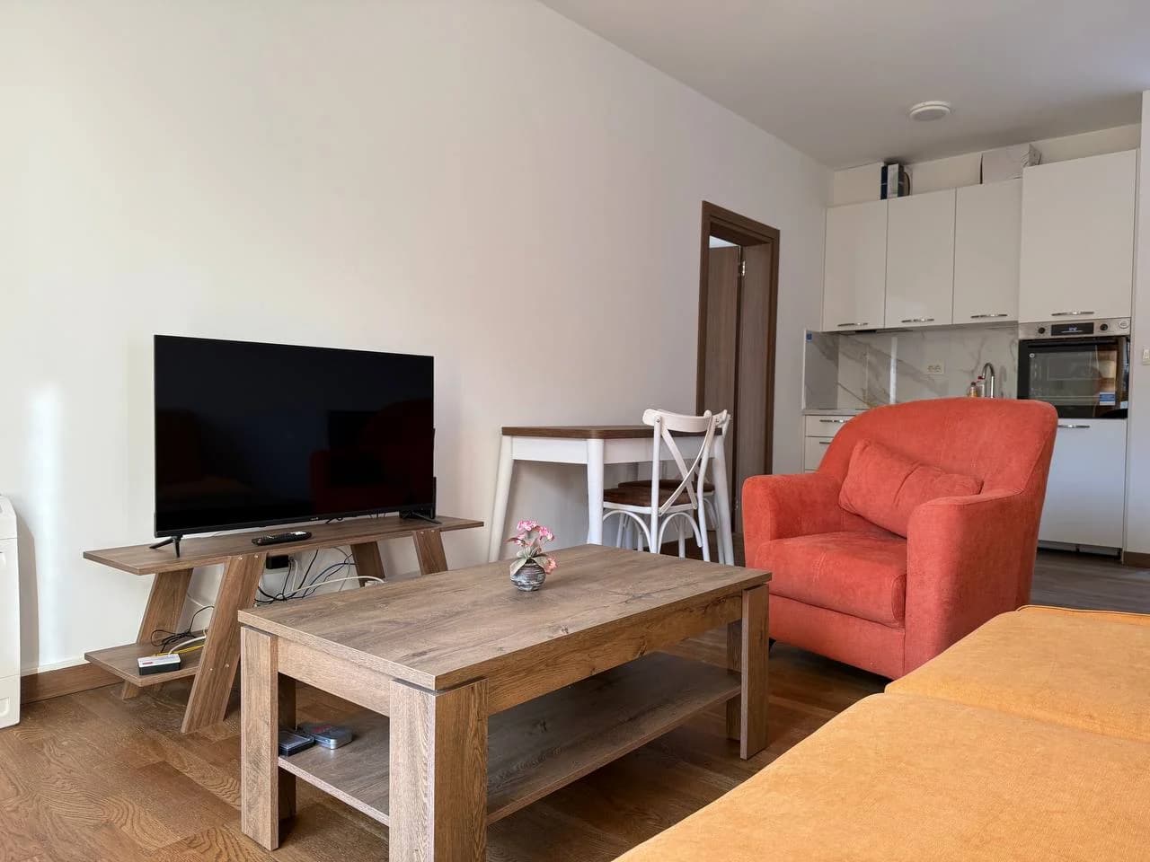One-Bedroom Apartment – Budva Center (Vojvođanska Street)
