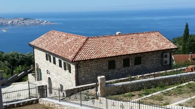 Villa 4 bedrooms