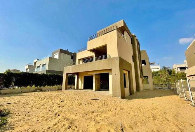 Prim Villa Ready To Move View Golf