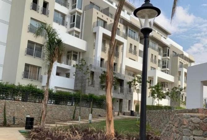 Hyde Park New Cairo Park Corner apartment for sale