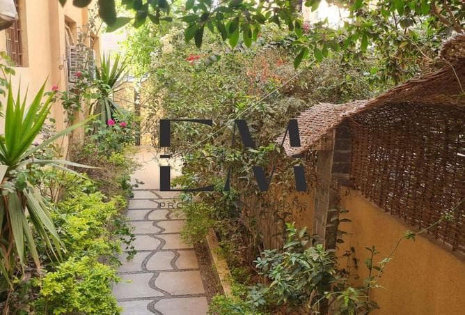 Ground Floor Apartment with Private Garden